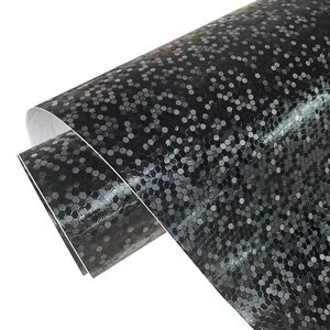 Folie auto decorativa Premium Honeycomb Black, model hexagonal 3D, autoadeziva, rezistenta UV, dimensiune 150 x 100cm