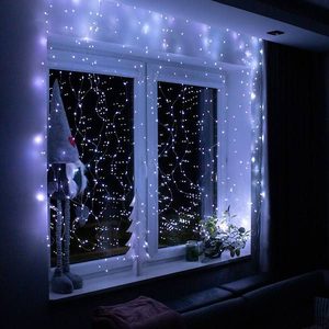 Perdea luminoasa 300 LED-uri, 3m, pentru interior/exterior, telecomanda, iluminare alba