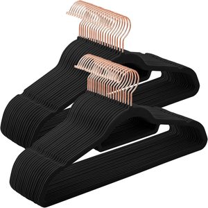 SONGMICS Set de 50 de umerase pentru haine, anti-alunecare cu catifea, bara de cravata si carlig pivotant, 43,5 cm, negru