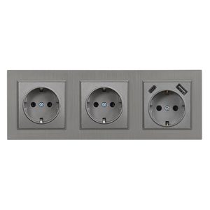 Nova III priză cu două împământare cu conector USB și cadru gri